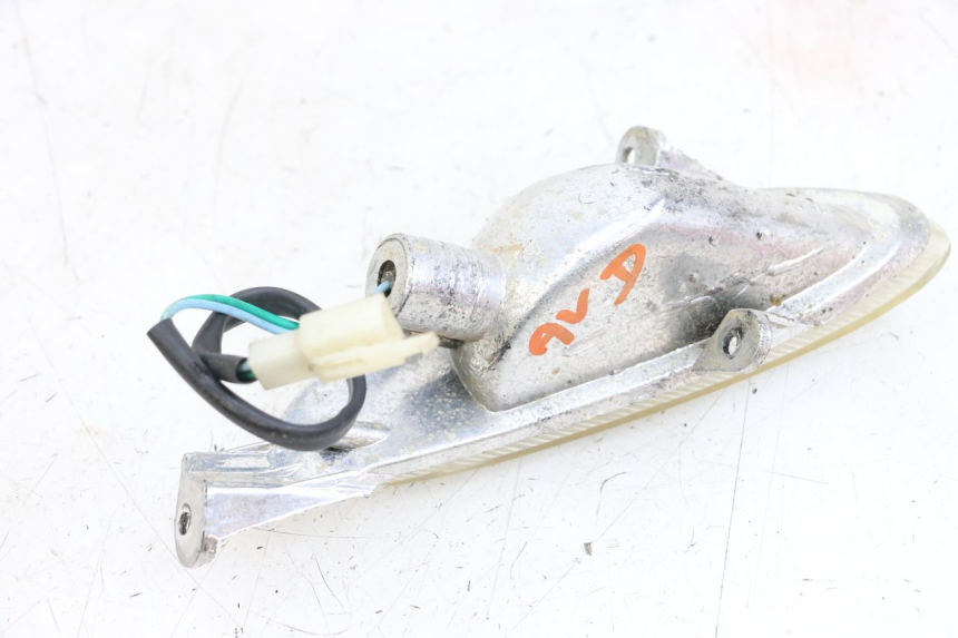 photo de INTERMITENTE DELANTERO DERECHO TNT MOTOR ROMA 10' 4T 50 (2019 - 2022) - Zoom estado de uso