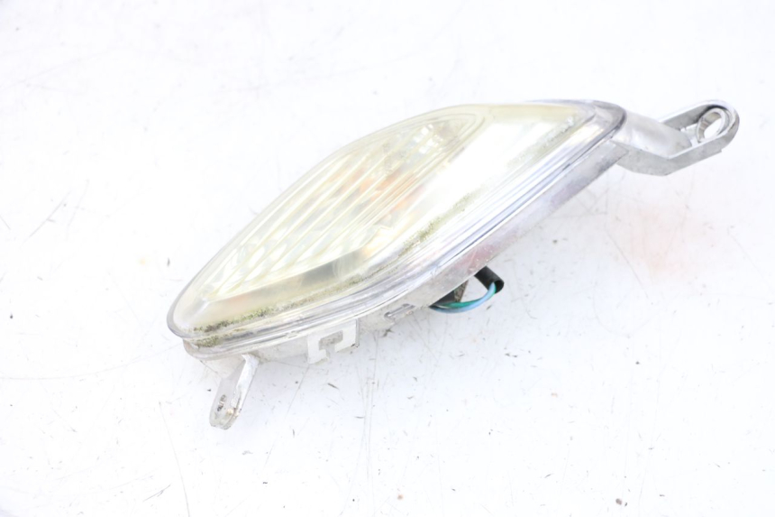 photo de DELANTERO DERECHO INTERMITENTE JM MOTORS SANTANA 50 (2014 - 2023) - Primer plano técnico