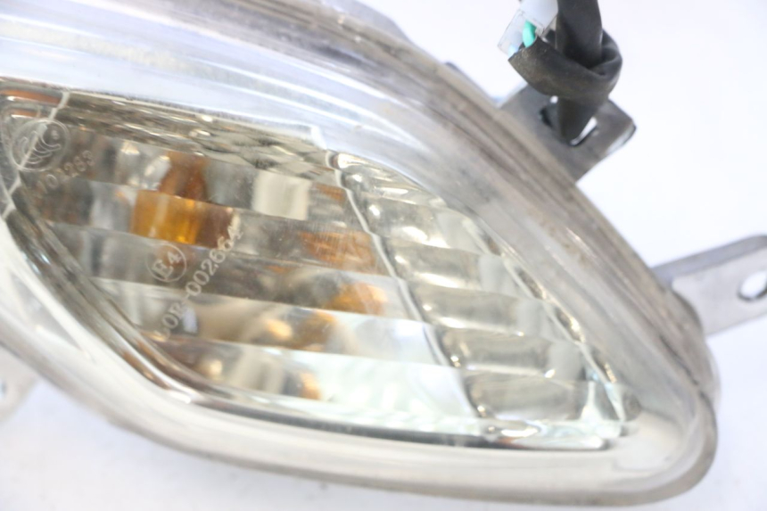 photo de DELANTERO DERECHO INTERMITENTE JM MOTORS SANTANA 50 (2014 - 2023) - Detalle de la pieza