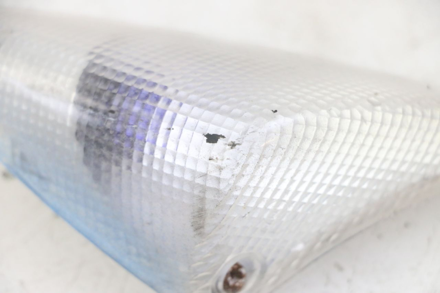 photo de DELANTERO DERECHO INTERMITENTE PEUGEOT SPEEDFIGHT 2 LC 50 (2000 - 2009) - Estado de la superficie y material