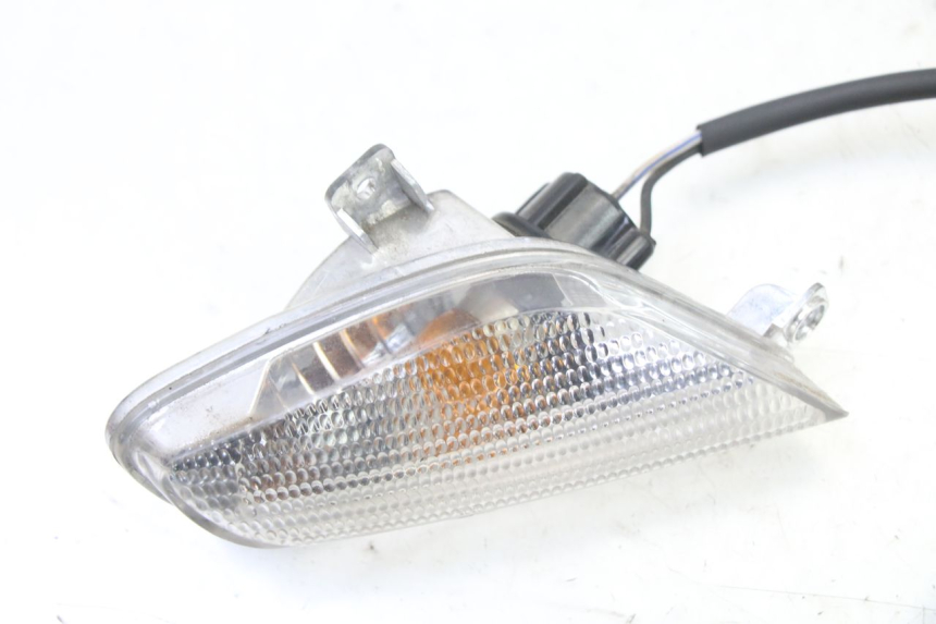 photo de DELANTERO DERECHO INTERMITENTE APRILIA SR 2T 50 (2018 - 2022) - Zoom estado de uso