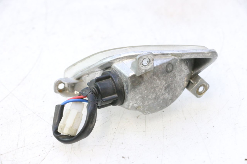 photo de INTERMITENTE DELANTERO DERECHO APRILIA SR 2T 50 (2012 - 2017) - Detalles de los puntos de fijación