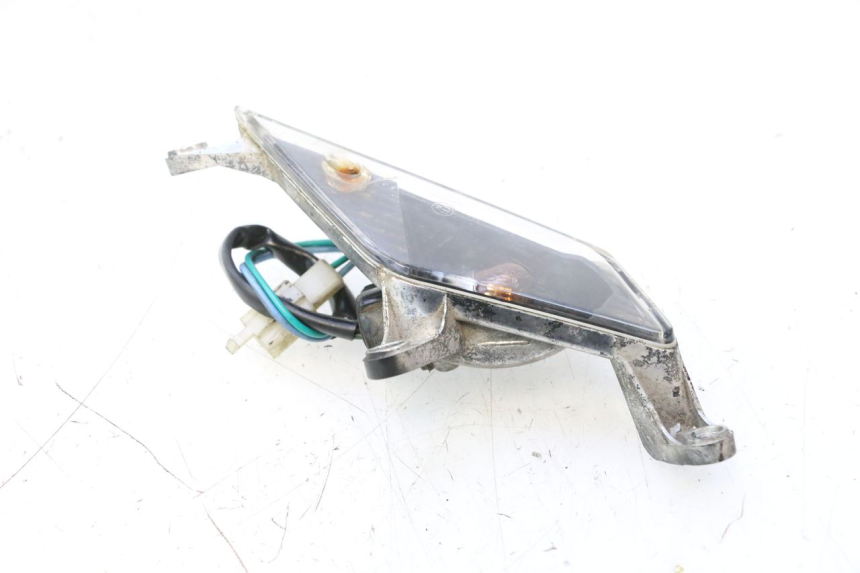 photo de DELANTERO DERECHO INTERMITENTE KYMCO SUPER 8 2T 50 (2007 - 2013) - Zoom estado de uso