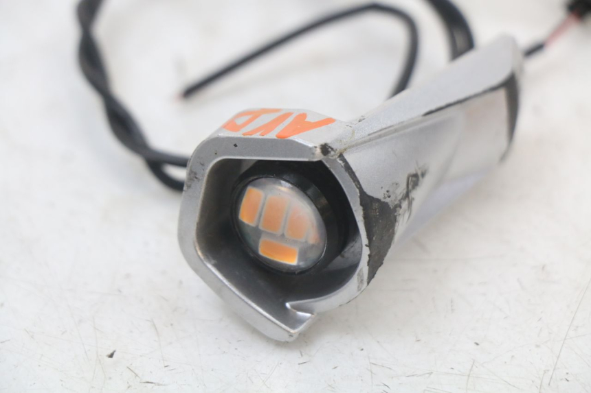 photo de DELANTERO DERECHO INTERMITENTE DUALTRON TOGO PLUS 1 - Zoom estado de uso