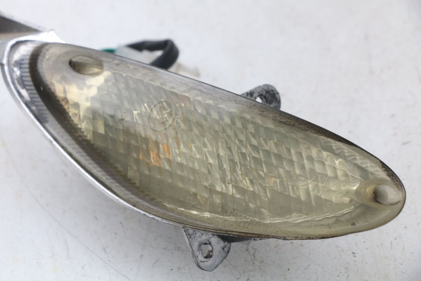 photo de DELANTERO DERECHO INTERMITENTE BAOTIAN TRAVEL SPIRIT 50 (2010 - 2012) - Detalle de la pieza