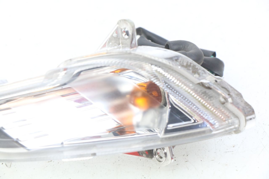 photo de INTERMITENTE DELANTERO DERECHO PEUGEOT TWEET 4T 50 (2018 - 2022) - Zoom estado de uso