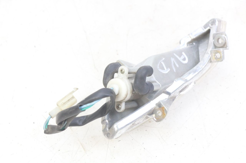 photo de INTERMITENTE DELANTERO DERECHO PEUGEOT TWEET 4T 50 (2018 - 2022) - Detalle de la pieza