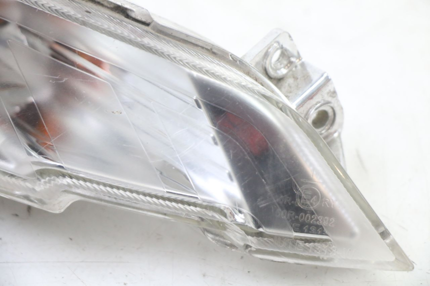 photo de DELANTERO DERECHO INTERMITENTE PEUGEOT TWEET PRO CARGO 50 (2018 - 2022) - Zoom estado de uso