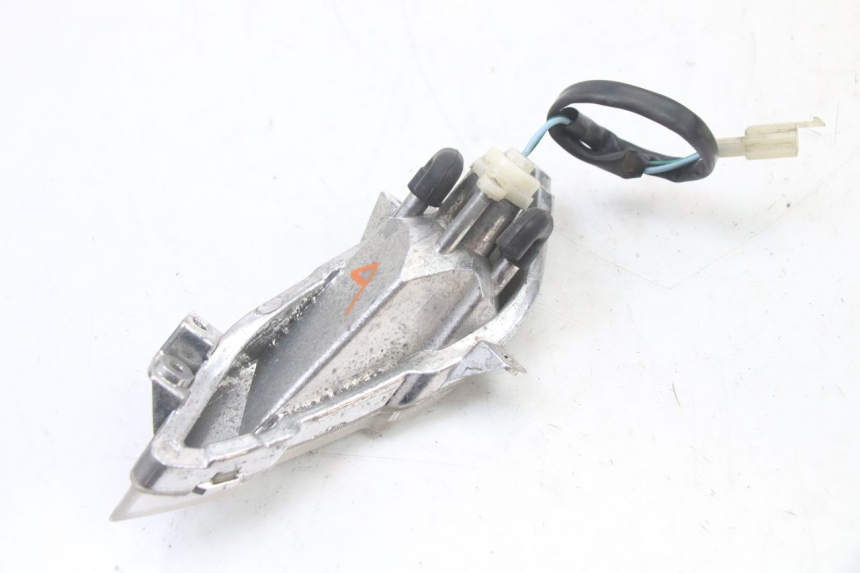 photo de DELANTERO DERECHO INTERMITENTE PEUGEOT TWEET PRO CARGO 50 (2018 - 2022) - Primer plano técnico