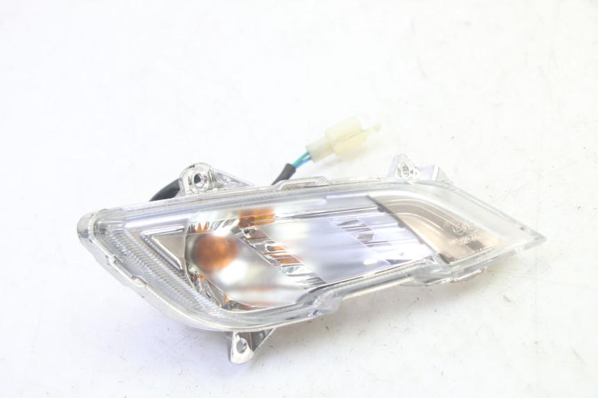 photo de DELANTERO DERECHO INTERMITENTE PEUGEOT TWEET PRO EFI 4T 50 (2021 - 2022) - Vista principal