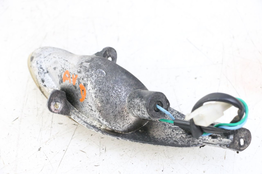 photo de INTERMITENTE DELANTERO DERECHO UNIVERSAL BIKE ZN50QT-11B 50 (2018 - 2021) - Primer plano técnico