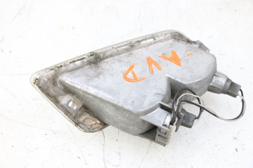 photo de INTERMITENTE DELANTERO DERECHO PIAGGIO VESPA GTS SUPER IE 125 (2009 - 2016) - Vista general del producto