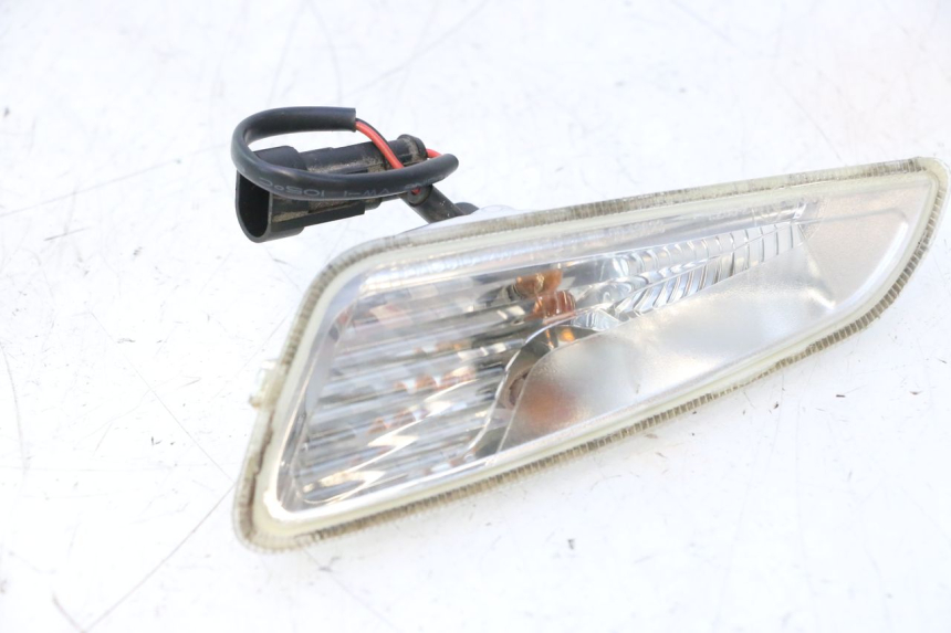 photo de INTERMITENTE DELANTERO DERECHO PIAGGIO VESPA PRIMAVERA 2T 50 (2013 - 2018) - Detalle de la pieza
