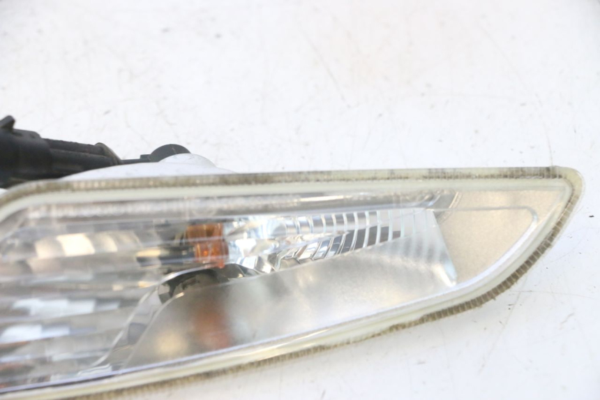 photo de INTERMITENTE DELANTERO DERECHO PIAGGIO VESPA PRIMAVERA 2T 50 (2013 - 2018) - Marcados y referencias originales