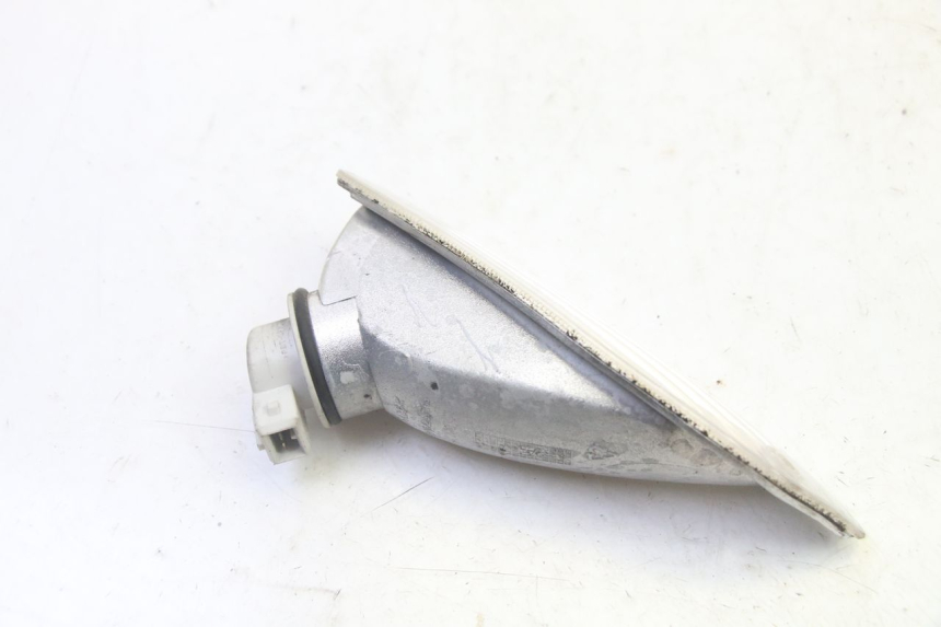 photo de INTERMITENTE DELANTERO DERECHO PIAGGIO VESPA S 2T 50 (2007 - 2014) - Otra perspectiva