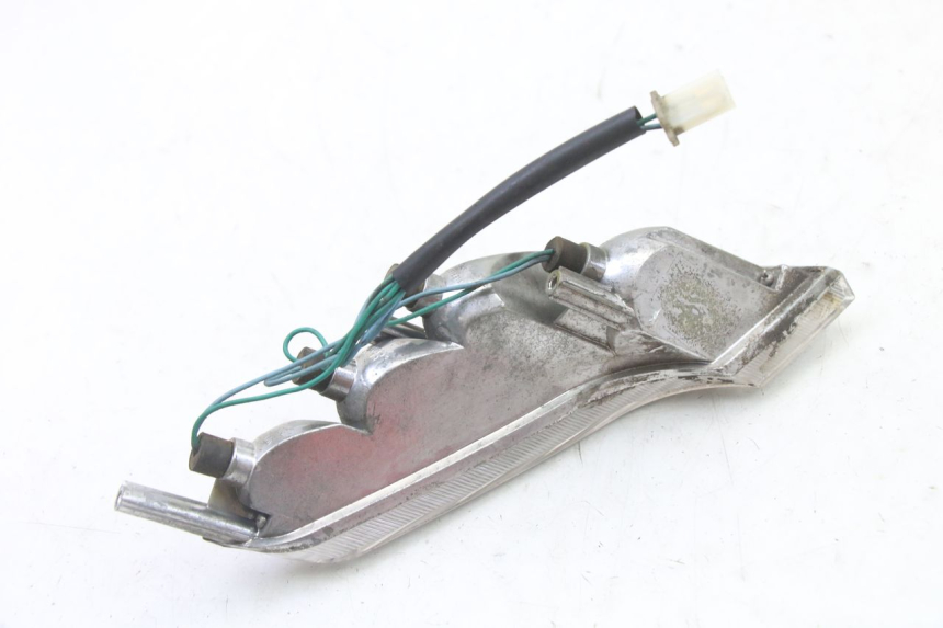 photo de DELANTERO DERECHO INTERMITENTE PEUGEOT VIVACITY NEW 2T 50 (2008 - 2017) - Primer plano técnico