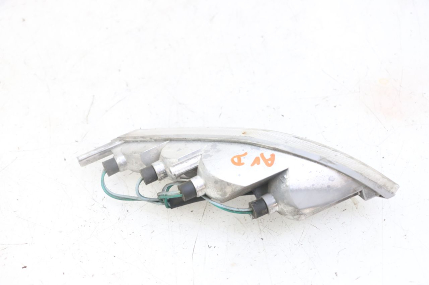 photo de DELANTERO DERECHO INTERMITENTE PEUGEOT VIVACITY NEW 4T 50 (2008 - 2017) - Otra perspectiva