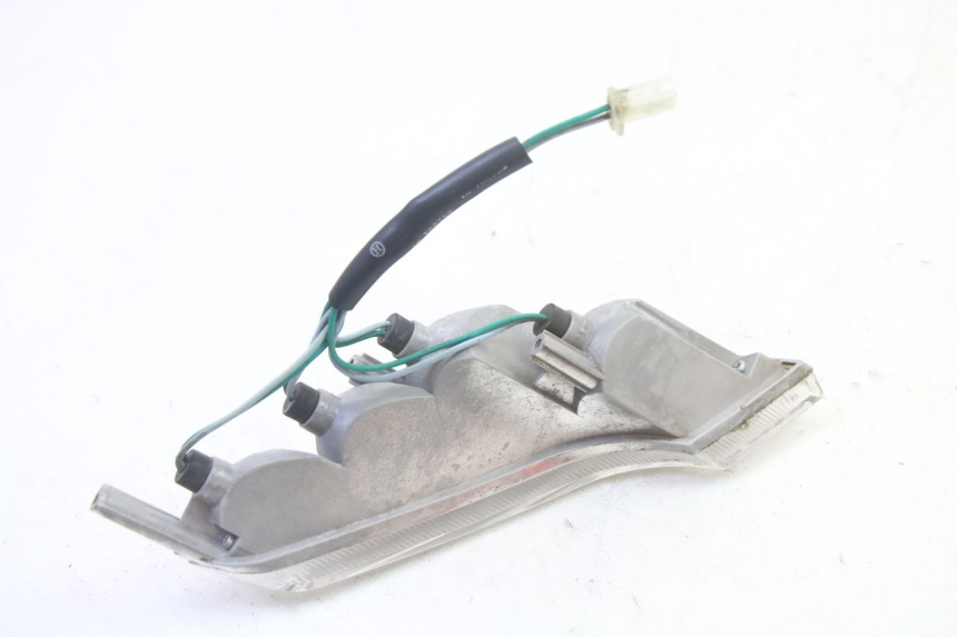 photo de DELANTERO DERECHO INTERMITENTE PEUGEOT VIVACITY NEW 4T 50 (2008 - 2017) - Detalles de los puntos de fijación