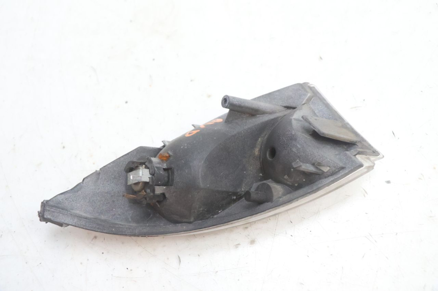 photo de DELANTERO DERECHO INTERMITENTE PEUGEOT VIVACITY 100 (1999 - 2008) - Primer plano técnico