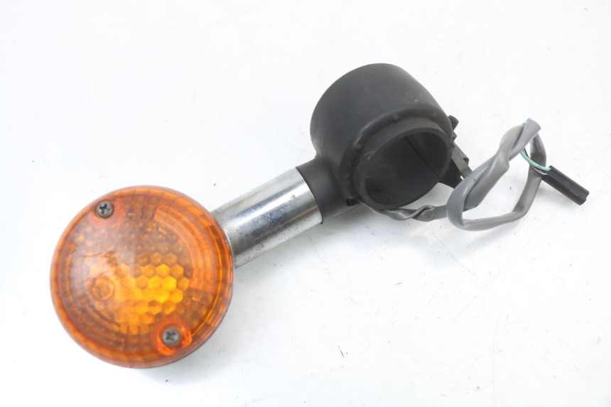 photo de DELANTERO DERECHO INTERMITENTE SUZUKI VL INTRUDER 125 (2004 - 2007) - Vista principal