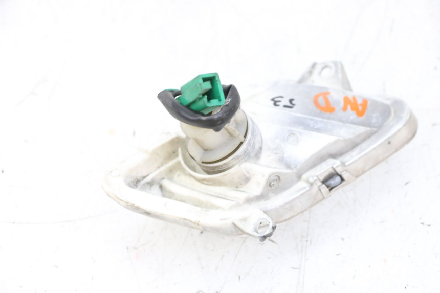 photo de INTERMITENTE DELANTERO DERECHO YAMAHA XMAX X-MAX 125 (2006 - 2009) - Vista general del producto