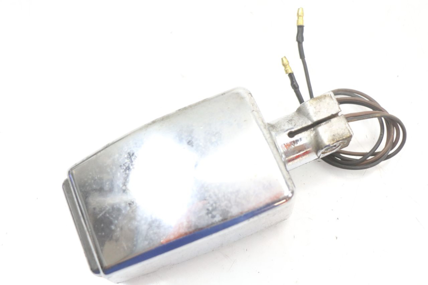 photo de DELANTERO DERECHO INTERMITENTE YAMAHA XJ F 900 (1983 - 1994) - Primer plano técnico