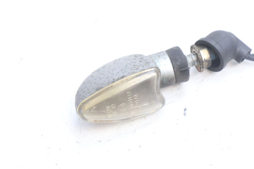 photo de DELANTERO DERECHO INTERMITENTE YAMAHA XJR 1300 (1998 - 2002) - Otra perspectiva