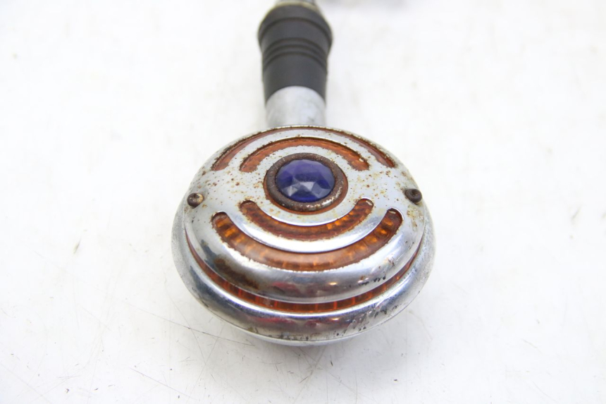 photo de INTERMITENTE DELANTERO DERECHO YAMAHA XV VIRAGO 750 (1984 - 1998) - Otra perspectiva