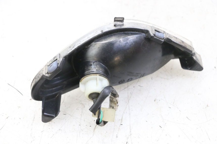 photo de DELANTERO DERECHO INTERMITENTE YAMAHA NEO'S NEOS 2T EASY 50 (2013 - 2016) - Detalles de los puntos de fijación