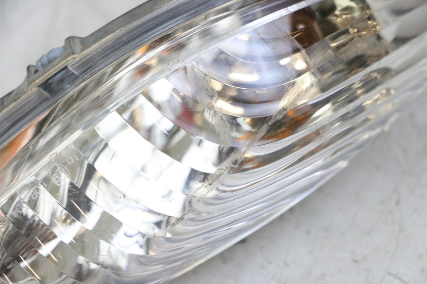 photo de INTERMITENTE DELANTERO DERECHO YAMAHA NEOS NEO'S 4T 50 (2008 - 2016) - Zoom estado de uso