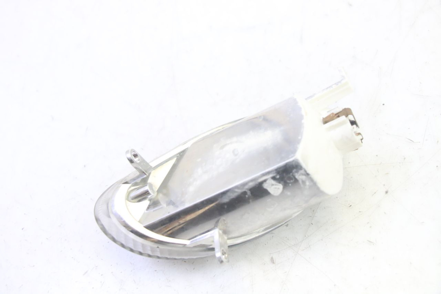 photo de DELANTERO DERECHO INTERMITENTE YAMAHA YP MAJESTY 125 (2002 - 2006) - Zoom estado de uso