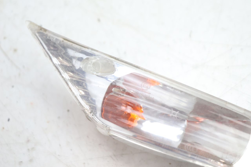 photo de DELANTERO DERECHO INTERMITENTE PIAGGIO ZIP IGET 4T 50 (2021 - 2023) - Detalle de la pieza