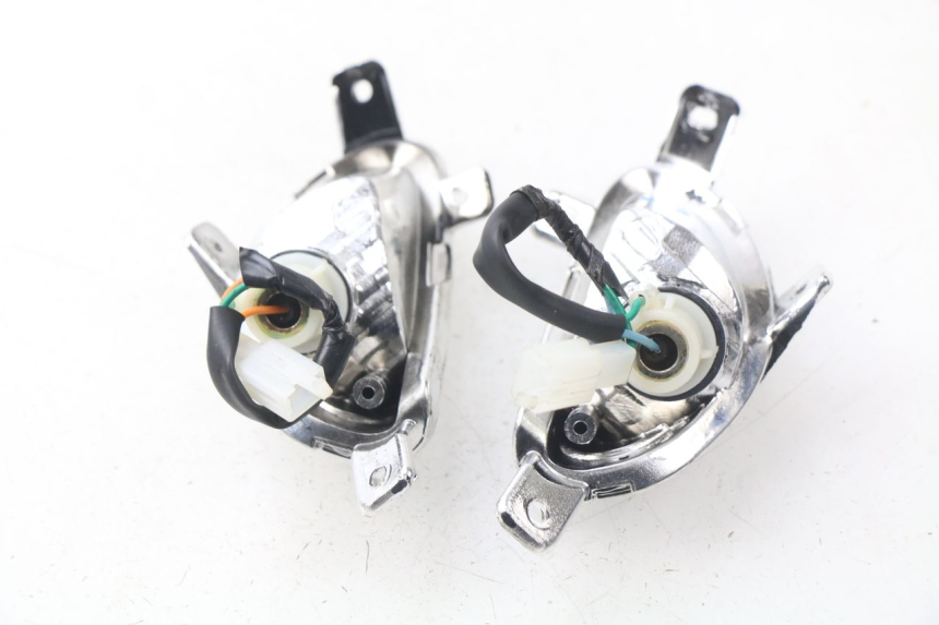 photo de DELANTERO INTERMITENTE RIDE E1 1 (2014 - 2022) - Detalle de la pieza