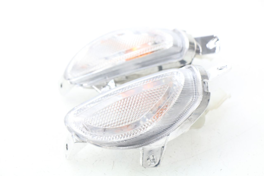 photo de DELANTERO INTERMITENTE RIDE E1 1 (2014 - 2022) - Otra perspectiva