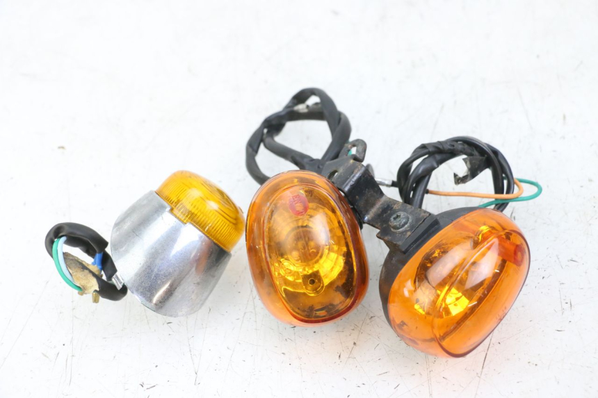 photo de DELANTERO INTERMITENTE EUROCKA RETRO 50 (2007 - 2014) - Detalle de la pieza