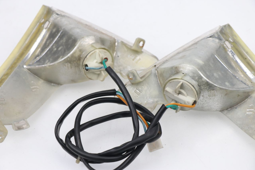 photo de DELANTERO INTERMITENTE REVATTO FUTURA GT 125 (2006 - 2008) - Vista general del producto