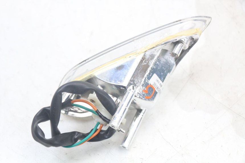 photo de INTERMITENTE DELANTERO IZQUIERDO KYMCO AGILITY 4T 50 (2018 - 2022) - Otra perspectiva