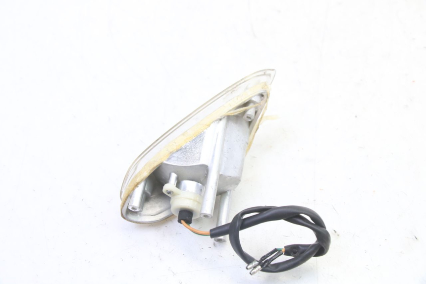 photo de INTERMITENTE DELANTERO IZQUIERDO KYMCO AGILITY 4T 50 (2005 - 2018) - Otra perspectiva