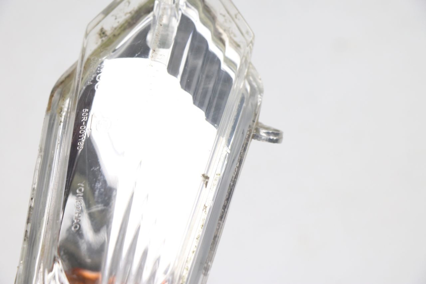 photo de DELANTERO IZQUIERDO INTERMITENTE KYMCO AGILITY CITY 50 (2008 - 2016) - Detalles de los puntos de fijación