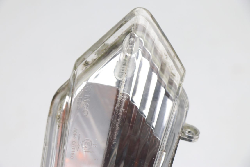 photo de DELANTERO IZQUIERDO INTERMITENTE KYMCO AGILITY CITY 50 (2008 - 2016) - Estado de la superficie y material