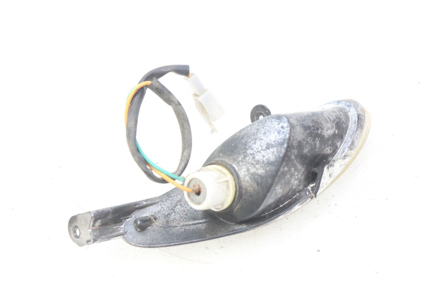 photo de INTERMITENTE DELANTERO IZQUIERDO TAOTAO BEATBOX 2 50 (2005 - 2017) - Otra perspectiva