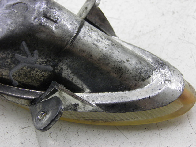 photo de DELANTERO IZQUIERDO INTERMITENTE BHM REVENGER 50 (2009 - 2015) - Otra perspectiva