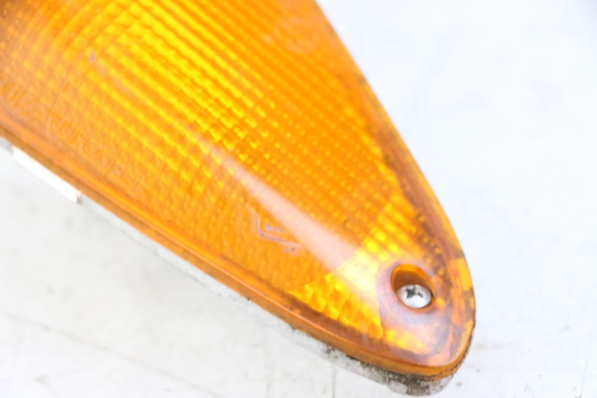 photo de INTERMITENTE DELANTERO IZQUIERDO BMW C1 125 (2000 - 2003) - Zoom estado de uso