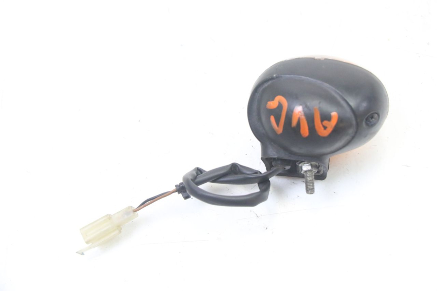 photo de DELANTERO IZQUIERDO INTERMITENTE MBK BOOSTER SPIRIT NAKED 50 (2004 - 2017) - Primer plano técnico