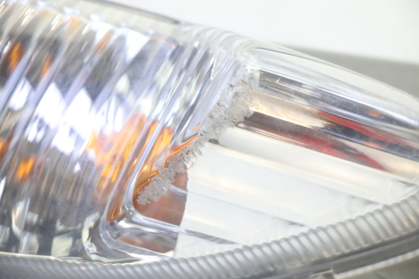 photo de INTERMITENTE DELANTERO IZQUIERDO SUZUKI BURGMAN 125 (2007 - 2014) - Otra perspectiva