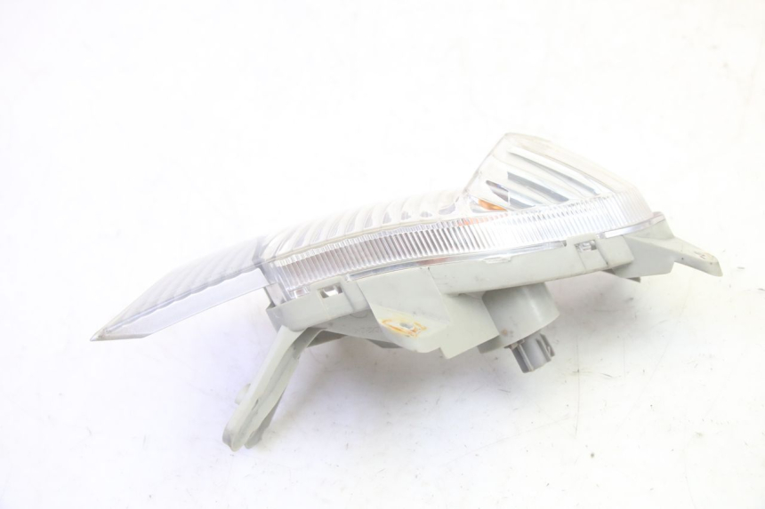 photo de INTERMITENTE DELANTERO IZQUIERDO SUZUKI BURGMAN 125 (2007 - 2014) - Zoom estado de uso