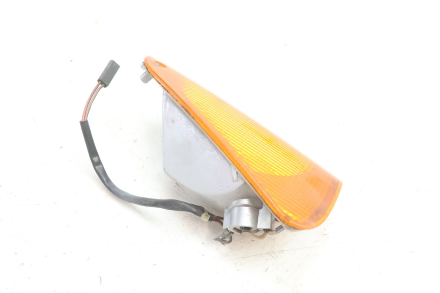 photo de INTERMITENTE DELANTERO IZQUIERDO BMW C1 125 (2000 - 2003) - Detalle de la pieza