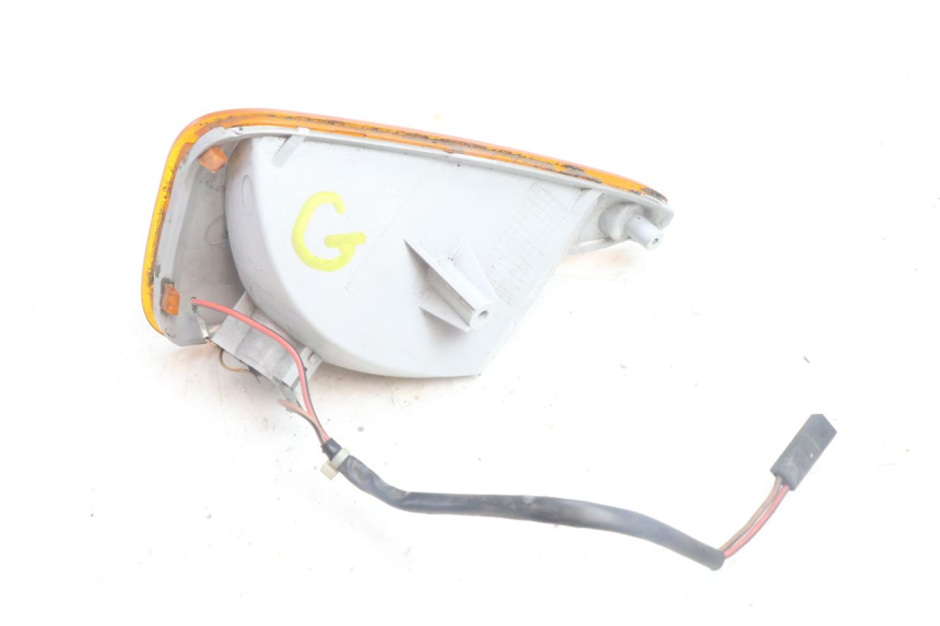 photo de INTERMITENTE DELANTERO IZQUIERDO BMW C1 125 (2000 - 2003) - Zoom estado de uso