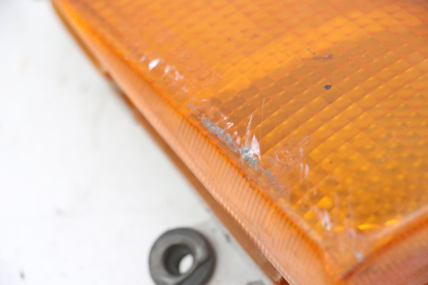 photo de DELANTERO IZQUIERDO INTERMITENTE HONDA CBR F SC25 1000 (1989 - 1992) - Recambio usado revisado