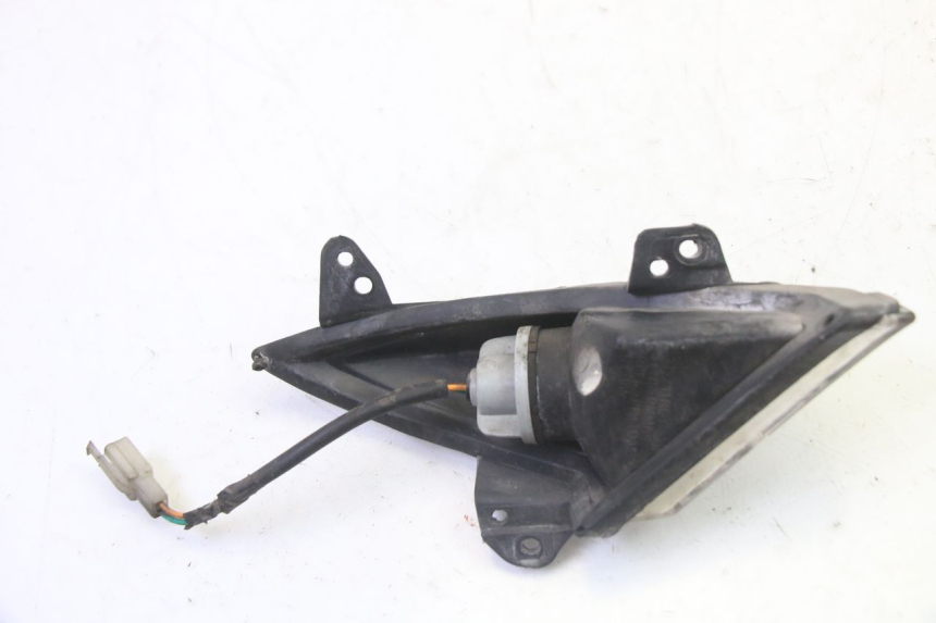 photo de DELANTERO IZQUIERDO INTERMITENTE PEUGEOT CITYSTAR 50 (2013 - 2017) - Primer plano técnico